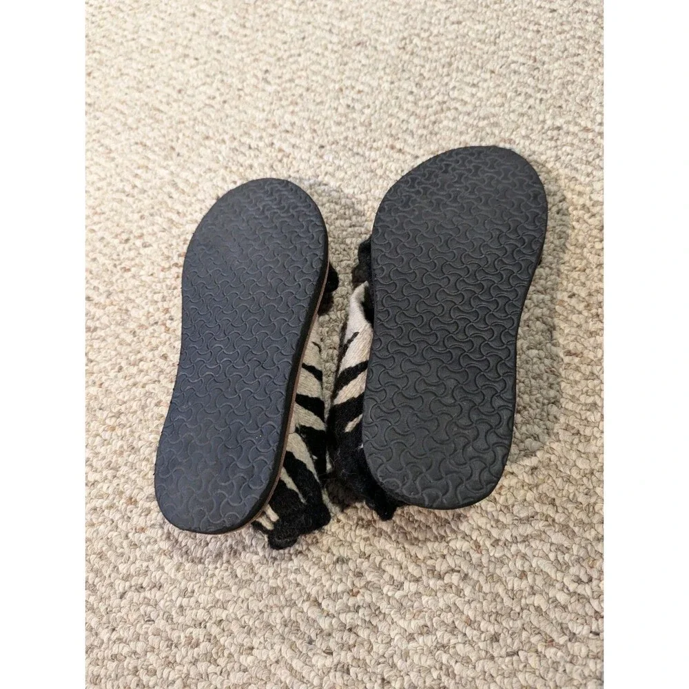 Ndavaa Sandals Slides Womens 8 Black White Aztec Zebra Boho Chic Ethnic Artisan